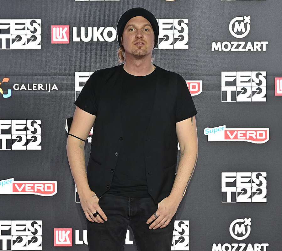 2.3.