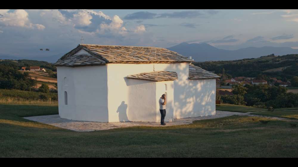 ČEKAJUĆI HANDKEA