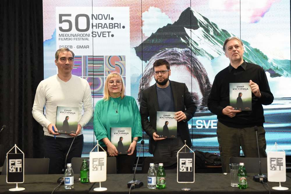 Devetog dana FEST-a plaketa Kinoteke Danici Ćurčić, ČEKAJUĆI HANDKEA, knjige o Dinku Tucakoviću i Emiru Kusturici