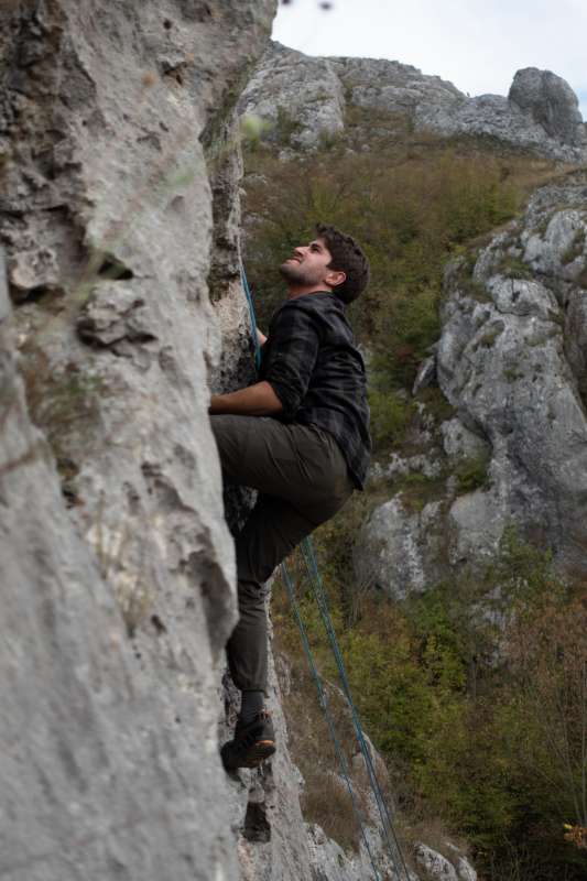 THE LEDGE